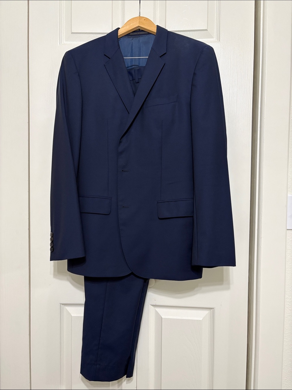 Hugo Boss Navy Two-Piece Suit Blazer and Trousers